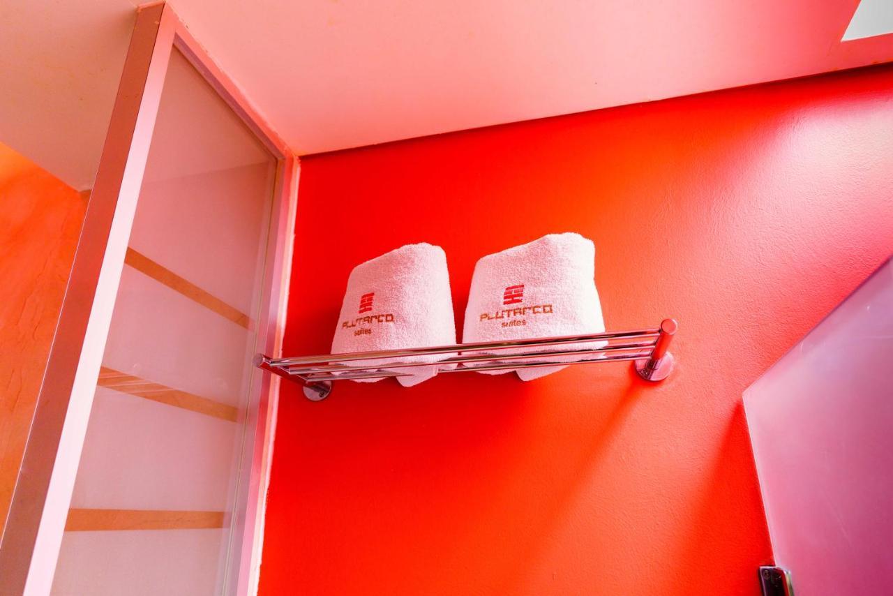Plutarco Suites メキシコシティ エクステリア 写真