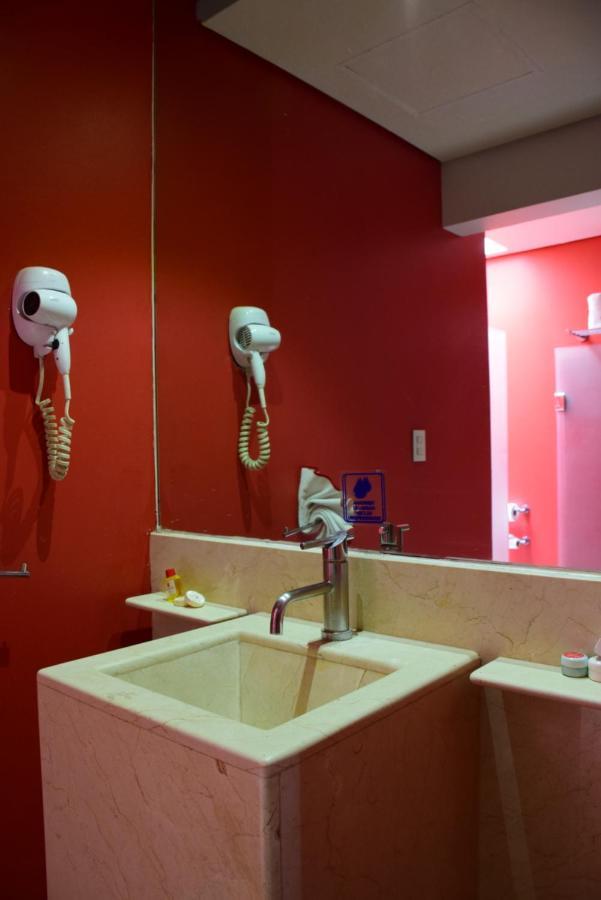 Plutarco Suites メキシコシティ エクステリア 写真